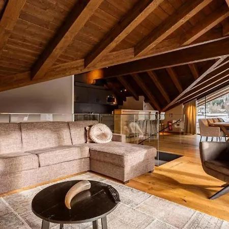 4bdr Penthouse Close To Ski Lifts- If You Want To Book, Please Contact On Wh-ats-app - 0034-656-619-782 !!!! * Ehrwald