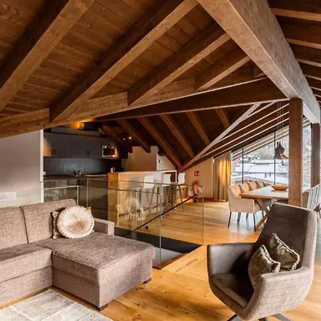 Lejlighed 4bdr Penthouse Close To Ski Lifts- If You Want To Book, Please Contact On Wh-ats-app - 0034-656-619-782 !!!! Ehrwald
